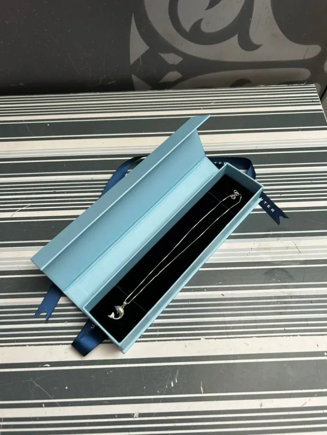 Collar con colgante delfín con circonita plata 925