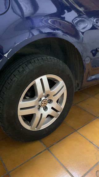 4 Llantas VW Golf con Neumáticos