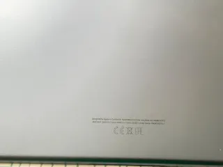 MacBook Air M3 Plata 13,6, 256 gb.