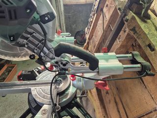 Ingletadora Metabo Telescópica con Mesa