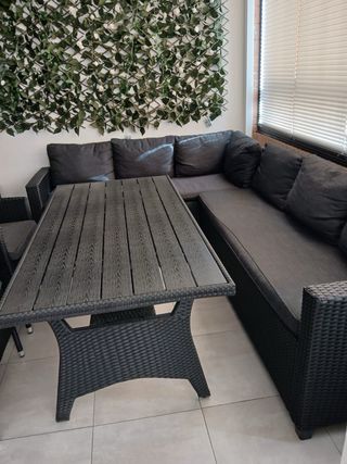 Conjunto Muebles Jardín: Sofá Esquinero, 2 Sillone