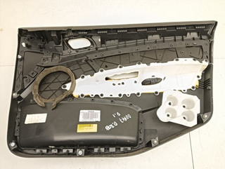 GUARNECIDO PUERTA DELANTERA IZQUIERDA PEUGEOT 308