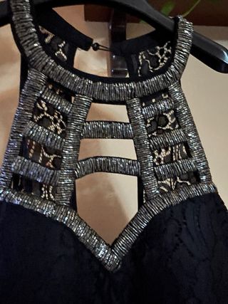 Abito da sera elegante nero con argento