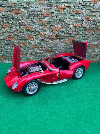 Ferrari 250 TR 1:18 Burago