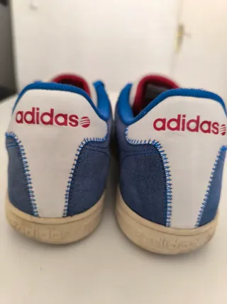 Zapatillas Adidas Azul y Blanco
