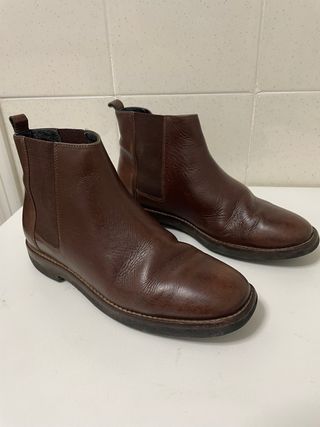 Botines de cuero marrones