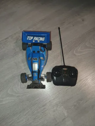 Juguete coche radiocontrol 