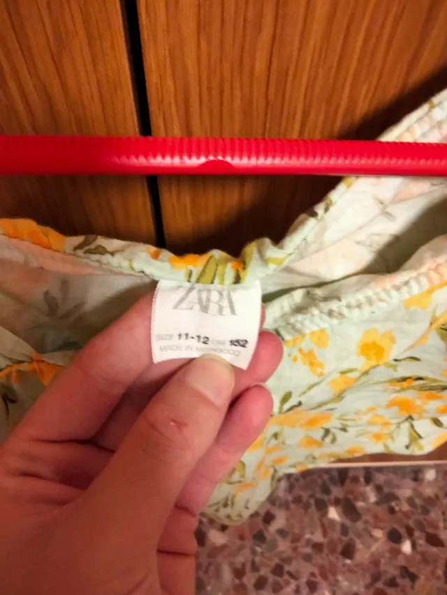 Camiseta niña floral talla M