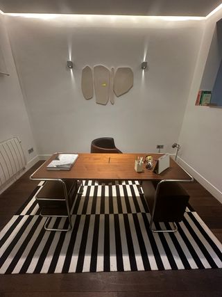 Mesa de despacho madera y metal