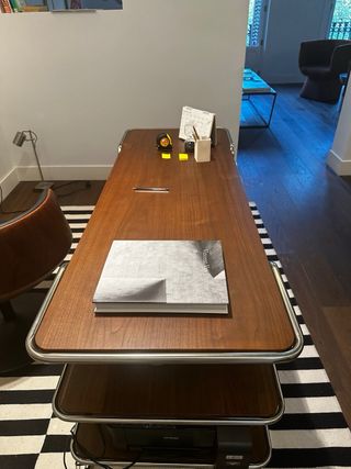 Mesa de despacho madera y metal