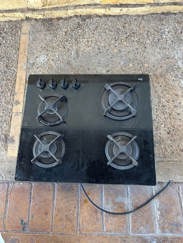 Placa de cocina Teka 4 fuegos