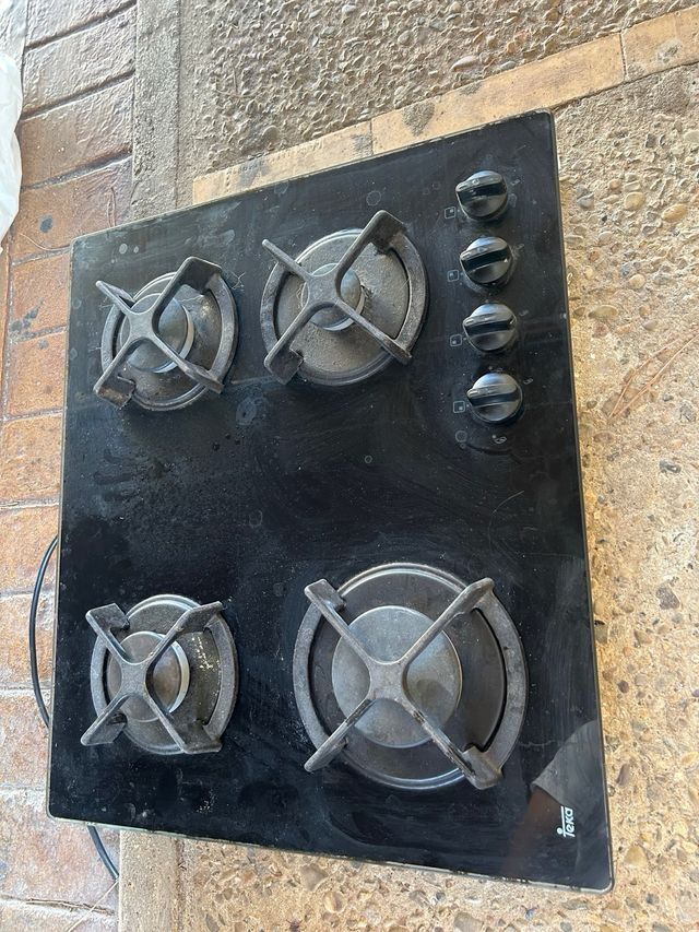 Placa de cocina Teka 4 fuegos