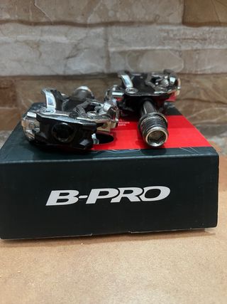 Pedales B-PRO automáticos para bicicleta