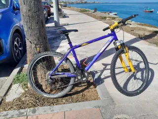 Bicicleta Montaña Rockrider Morada