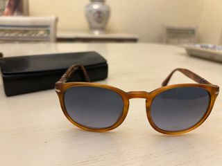 Gafas de Sol Persol Terra di Siena como nuevas