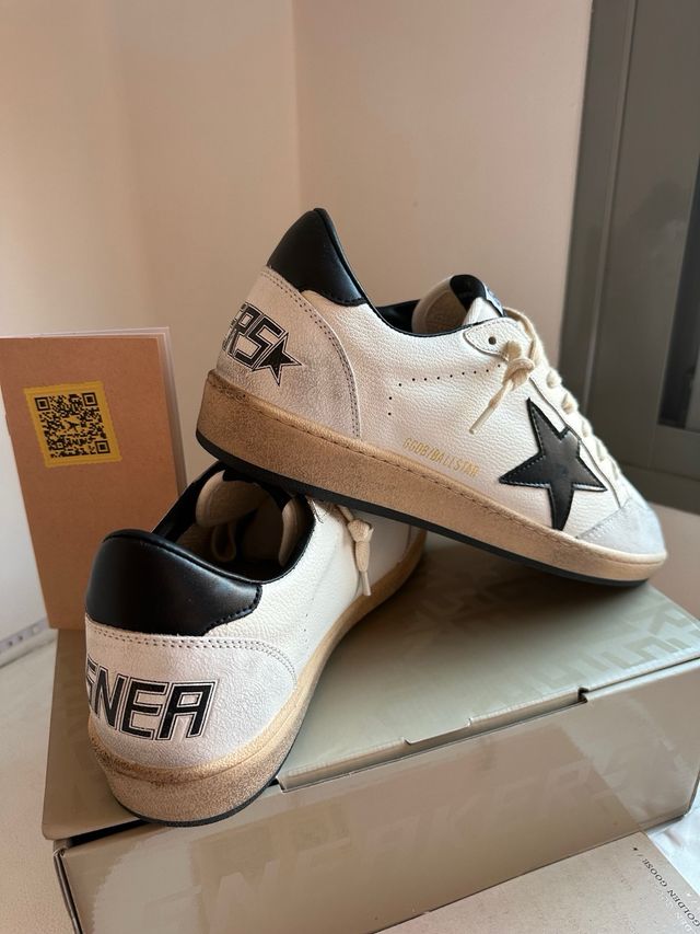 Golden Goose Ball Star Sneakers Blancas y Negras