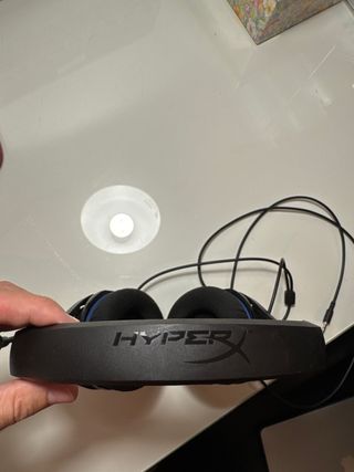 Cascos Gaming HyperX HSCSC-BK con Micrófono