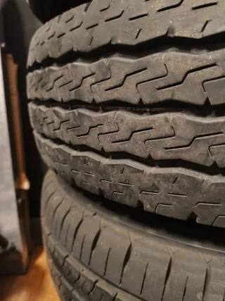 Llantas Volkswagen T3 con Neumáticos Kumho
