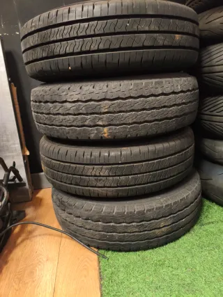Llantas Volkswagen T3 con Neumáticos Kumho
