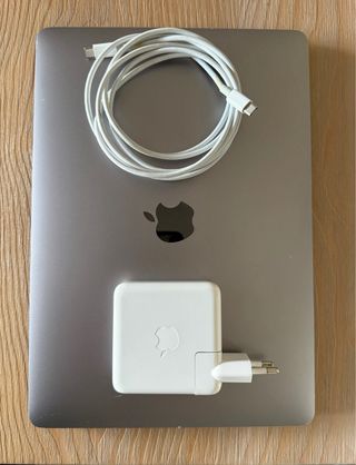 MacBook Pro 13 M1 (2020) - 8GB 256GB SSD Plateado