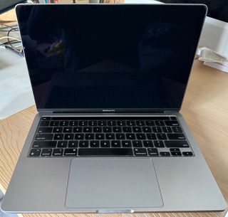 MacBook Pro 13 M1 (2020) - 8GB 256GB SSD Plateado