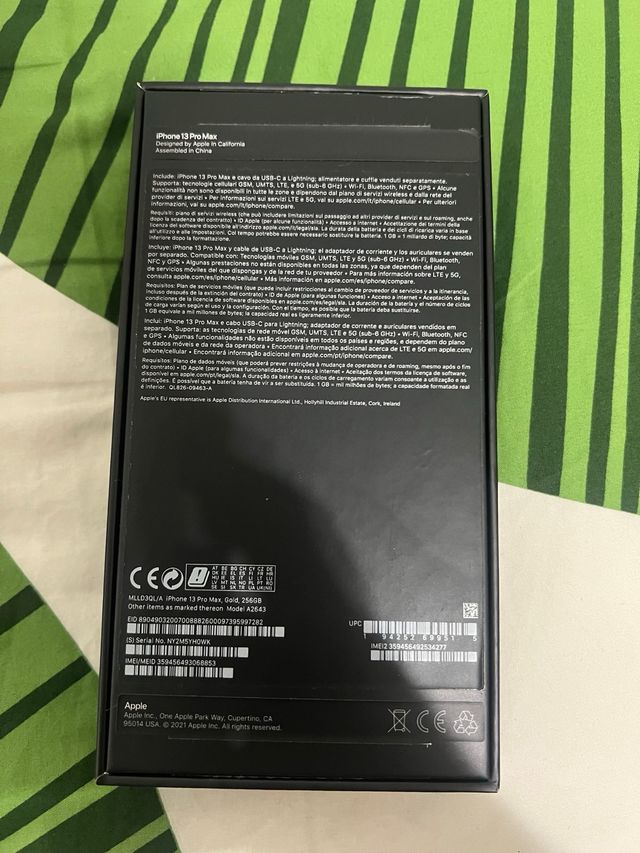 Caja iPhone 13 Pro Max Dorado