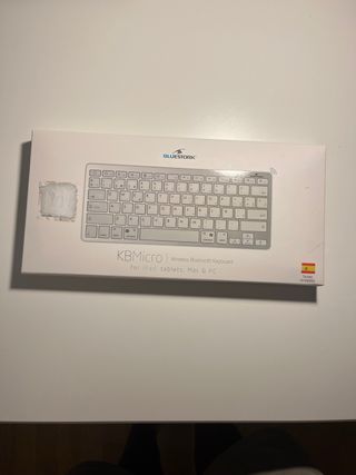 Teclado Bluetooth BLUESTORK KBMicro Blanco