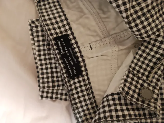 Vaqueros a cuadros blanco y negro