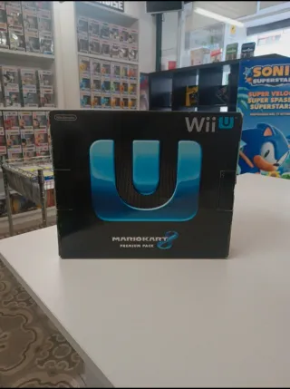 Nintendo Wii U Mario Kart 8 Premium Pack