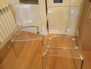 Sillas acrílicas transparentes Ikea.2 unidades