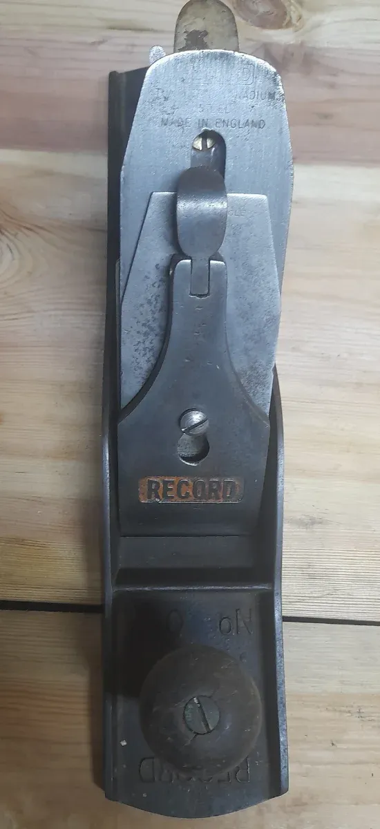 Cepillo carpintero Record 5 1/2 sin repasar 