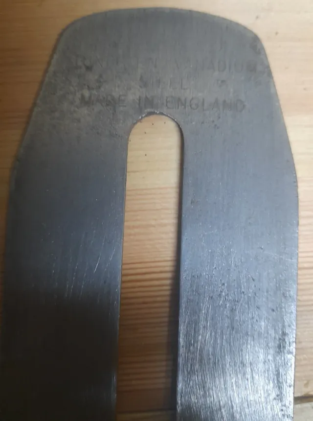 Cepillo carpintero Record 5 1/2 sin repasar 