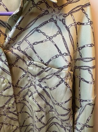 Camisa verde Lefties estampado cadenas