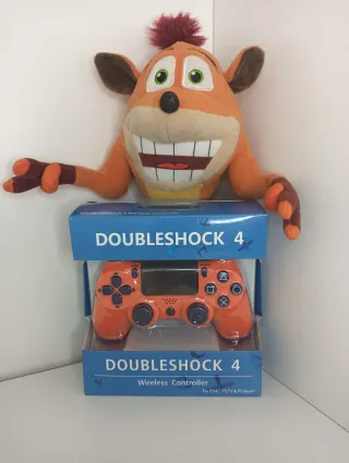 Mando PS4 Naranja + Peluche Crash Bandicoot