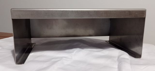 Soporte Monitor Inox 30x12x20 cm