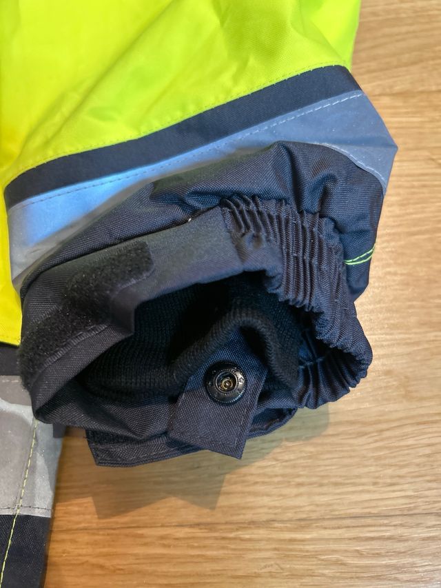 Chaqueta de trabajo reflectante nueva