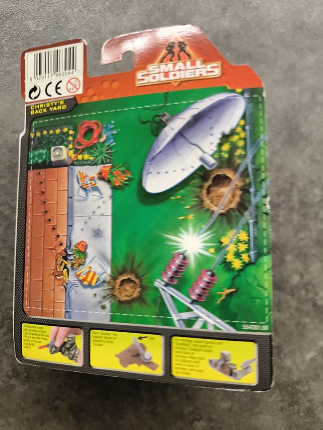 Small Soldiers Chip Hazard's Battle HQ Set