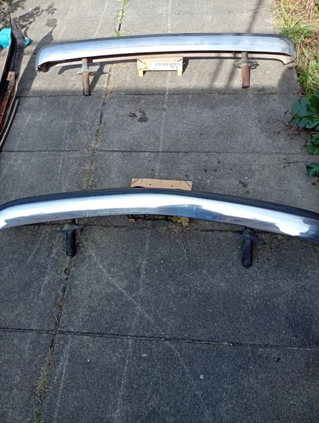 Para-choques W123 Americano