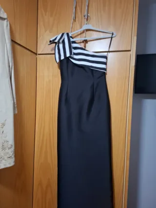 Vestido de fiesta negro y blanco