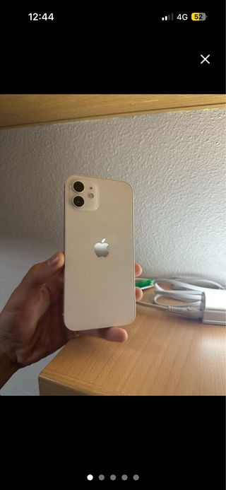 iPhone 12 bianco