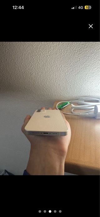 iPhone 12 bianco