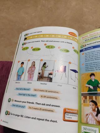 Libro de inglés  Guess What 4 Cambridge
