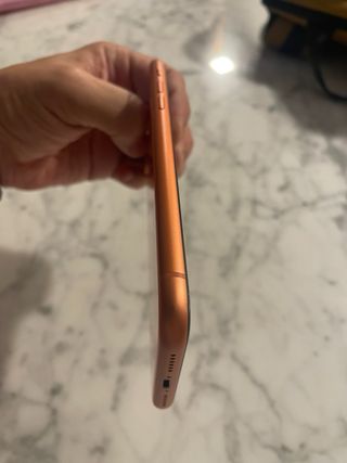 iPhone XR 128 GB Corallo