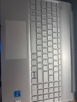 Portátil HP i5 11ª Gen 8GB RAM 500GB SSD