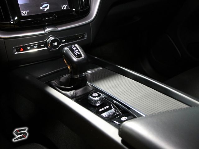 Volvo XC60 Diesel Aut 190 CV 2020