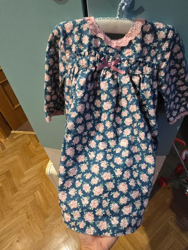 Vestidos Doña Carmen 3-4 años y camisita