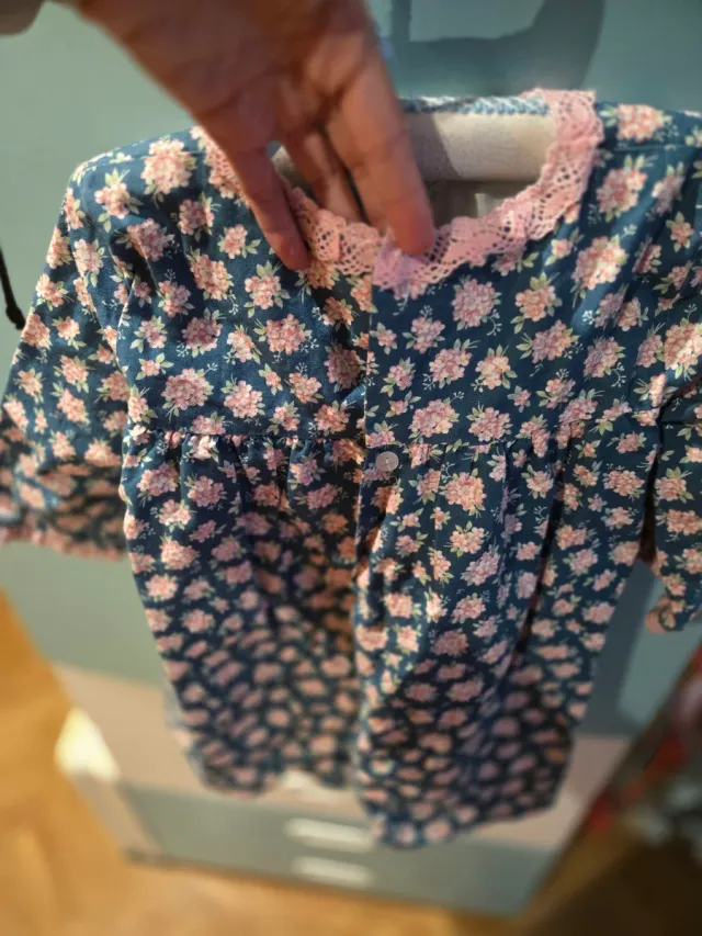 Vestidos Doña Carmen 3-4 años y camisita