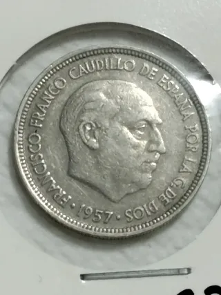 5 Pesetas 1957, estrella 62.