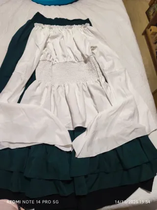 Disfraz Medieval Talla M 
 Verde , Negro y blanco 