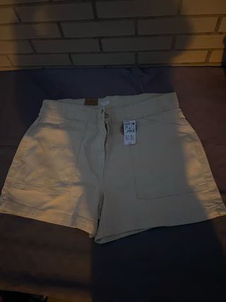 Vaqueros cortos beige mujer Talla M